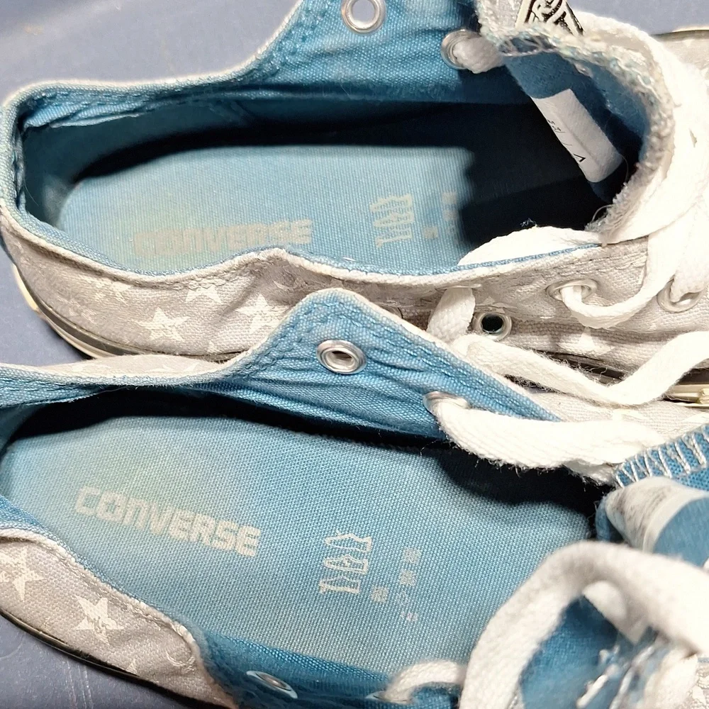 Converse All Stars Size 3/Women's 5 - Picture 8 of 9